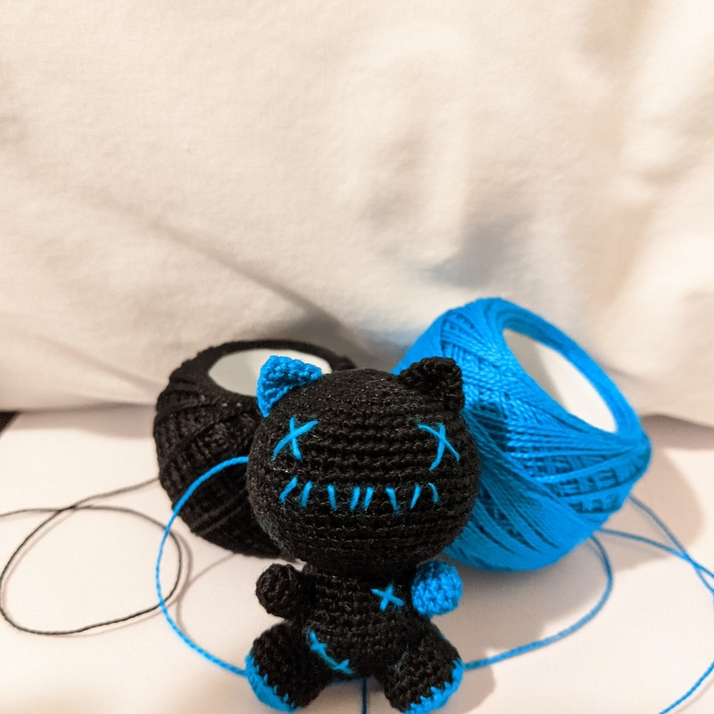 Crochet voodoo cat - Picture 4 of 6